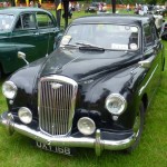 Wolseley Owners Club stand - Saturday - 1954 Wolseley 4/44