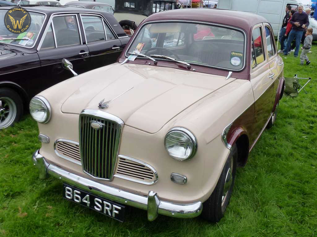 Car Rally at Tredegar House Park in Newport